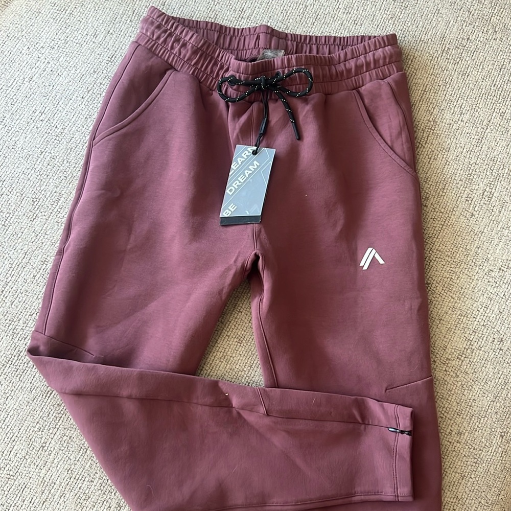 Women’s joggers